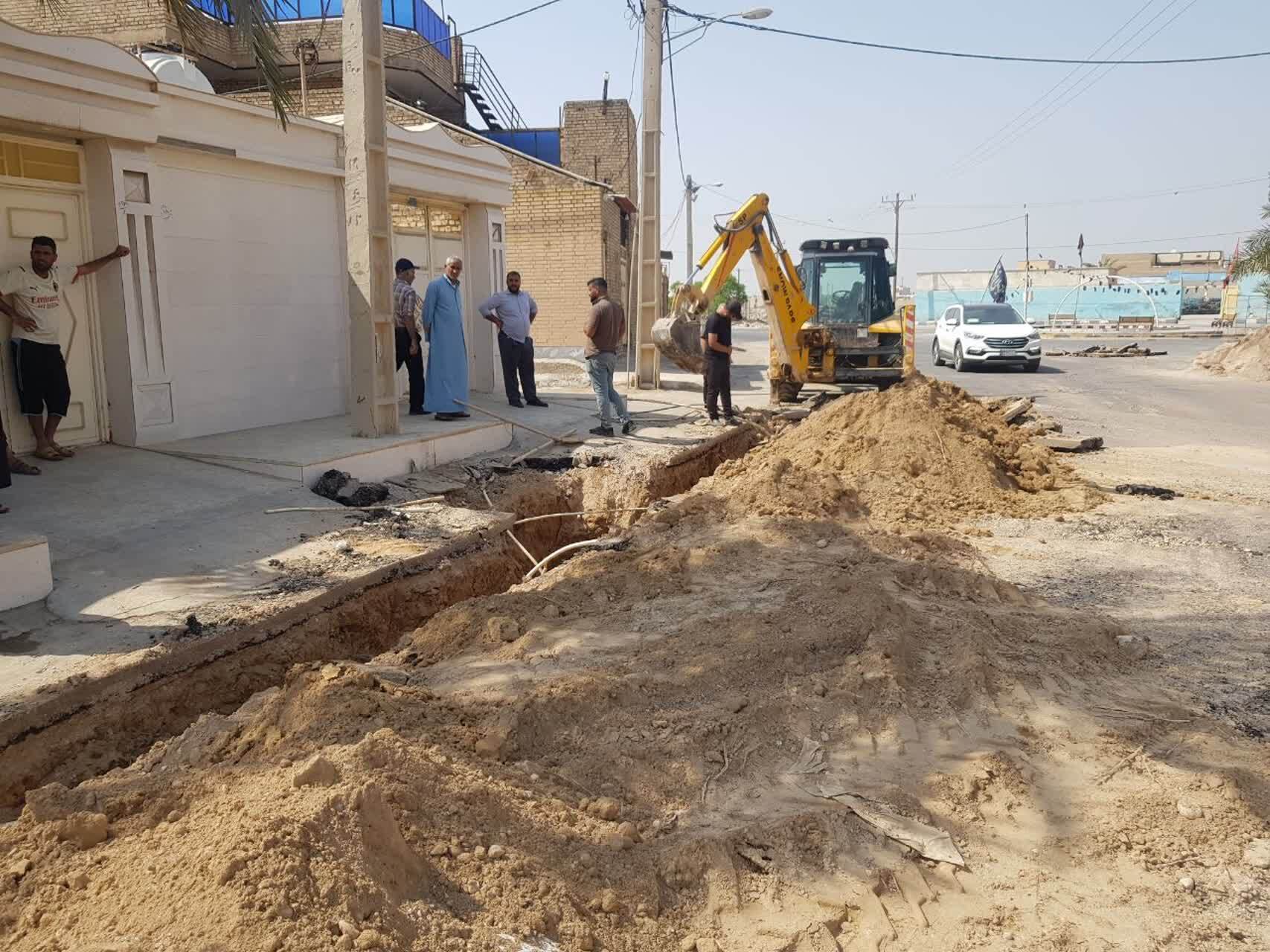 آبرسانی به مدارس توسط بسیجیان اهوازی