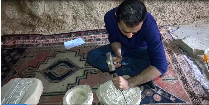 هنرنمایی جوان خوش ذوق دیشموکی روی سنگ