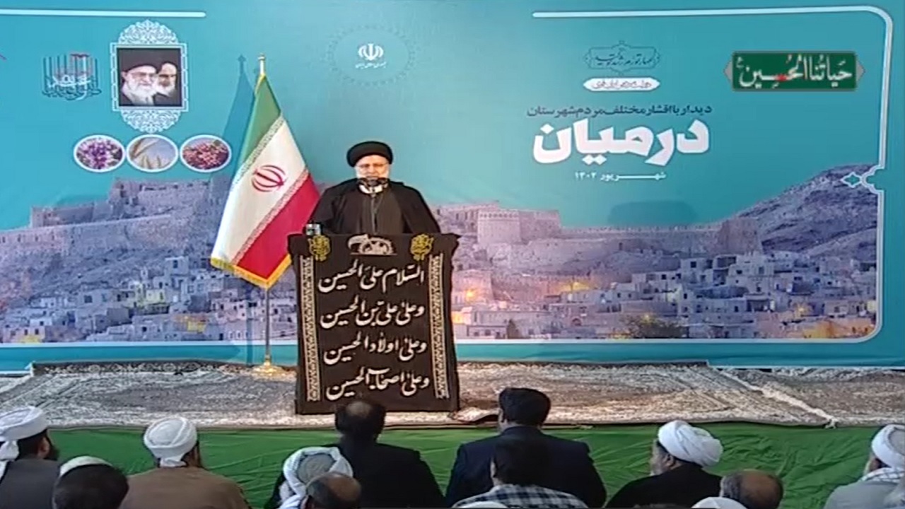 عاشورا رمز بقای دین است/ زنده ماندن عاشورا با وجود سانسور‌های دشمنان
