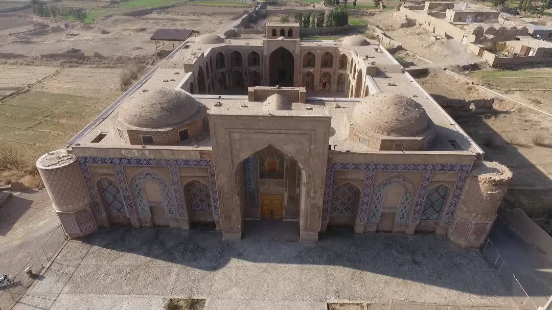 آغاز مرمت و تثبیت کاشیکاری مدرسه غیاثیه خرگرد خواف
