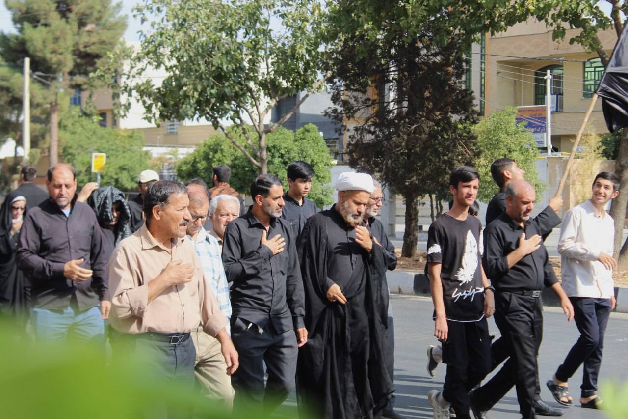 اجتماع پرشور جاماندگان اربعین در شیراز
