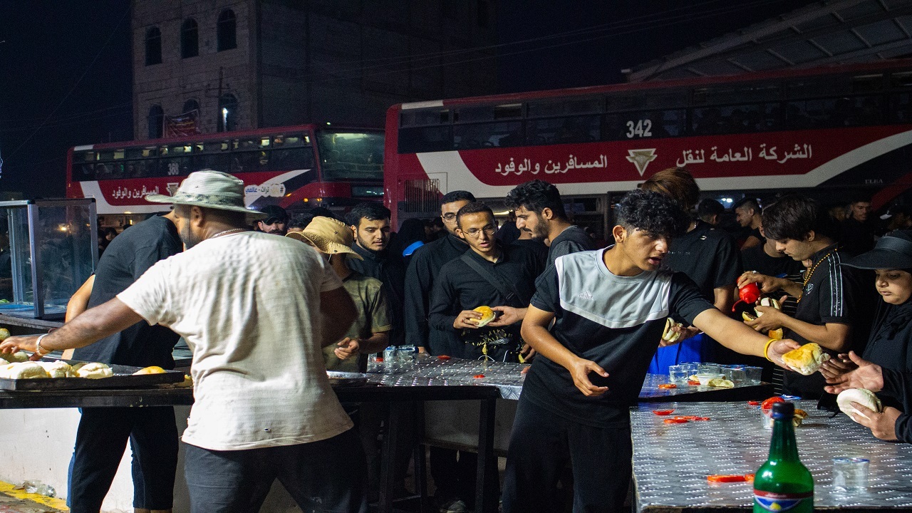 پذیرایی از زائران