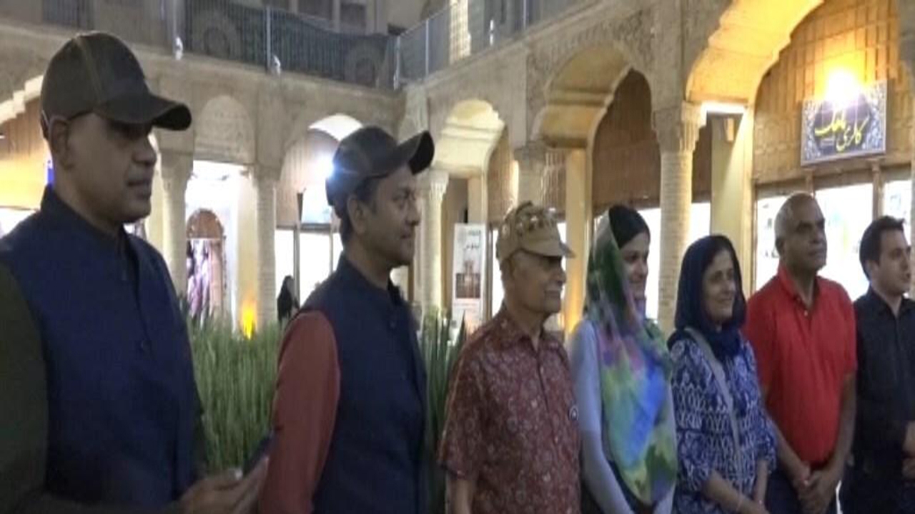 آباده میزبان تور رالی گردشگری هندوستان