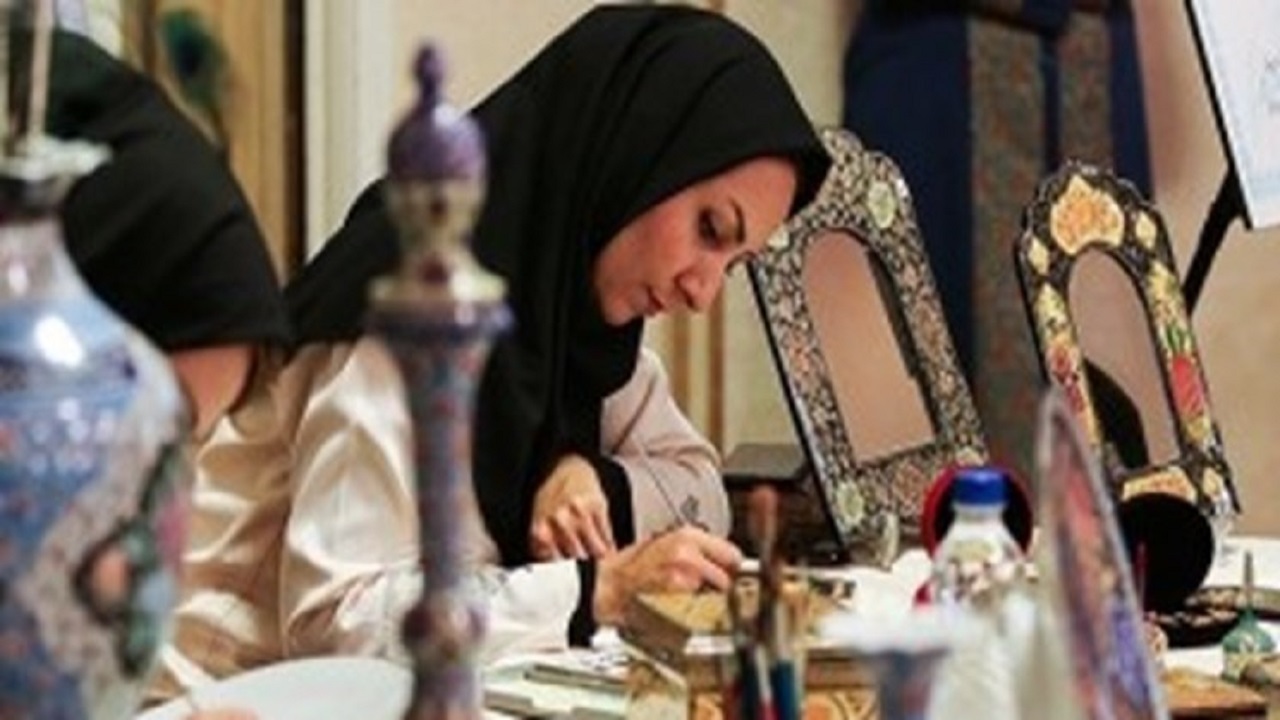 ۷۰ زن سرپرست خانوار در کرج صاحب شغل شدند