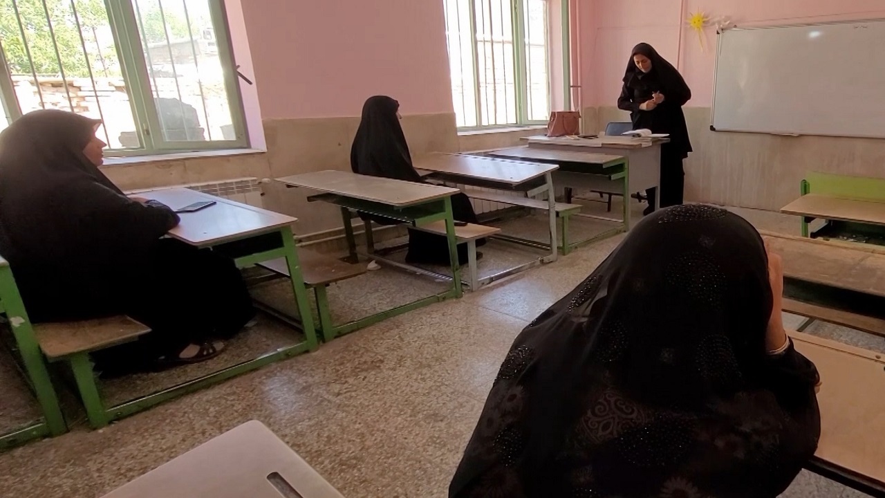 سواد آموزی به ۲۶۰ نفر در شهرستان فلارد