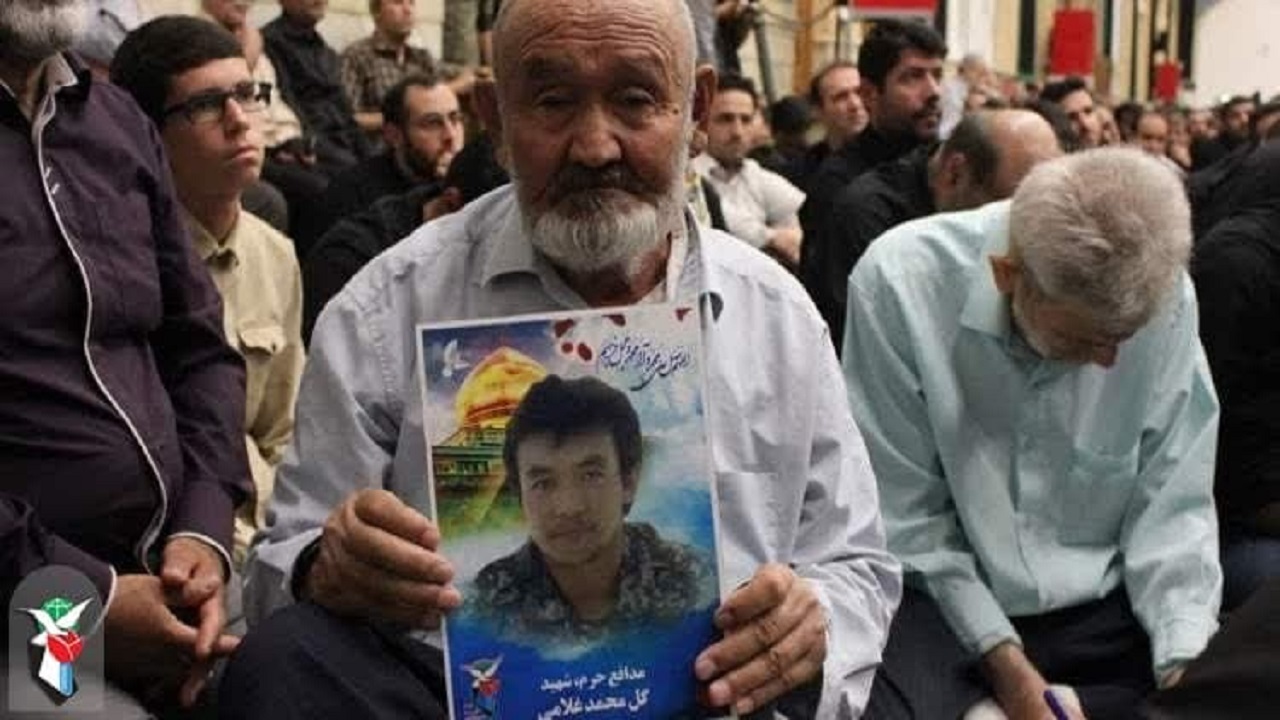 پدر شهید مدافع حرم گل‌محمد غلامی به فرزند شهیدش پیوست