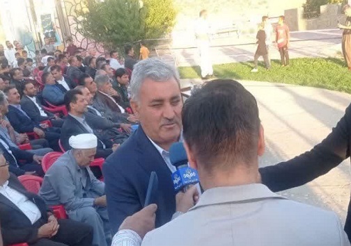 آغاز جشنواره انگور سیاه سردشت/اقتصاد انگوری آذربایجان غربی