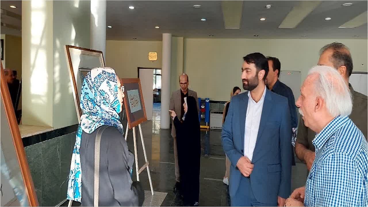 افتتاح نمایشگاه خوشنویسی بداهه‌های اربعینی در شهرکرد