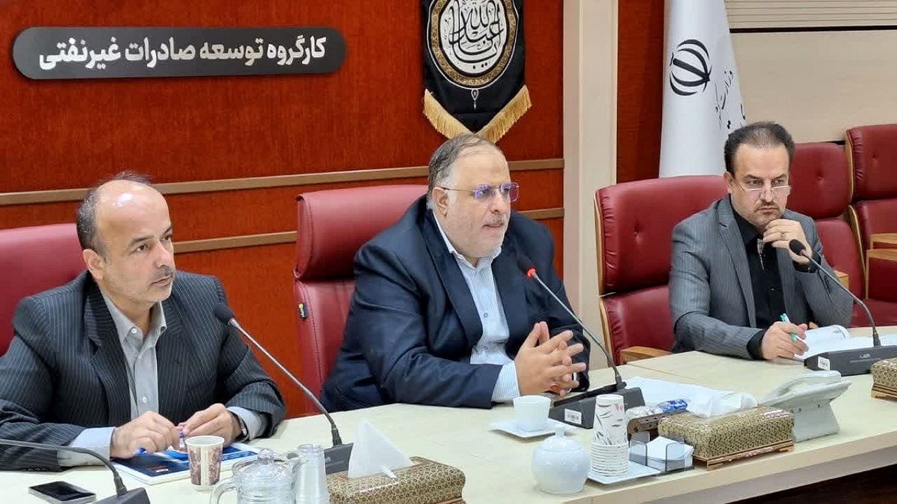 وضعیت کالا‌های رسوبی در گمرک قزوین تعیین تکلیف شود