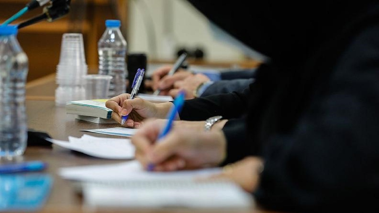 اعلام آمادگی کانون وکلای دادگستری مرکز برای معرفی وکیل تسخیری در رابطه با پرونده سازمان مجاهدین