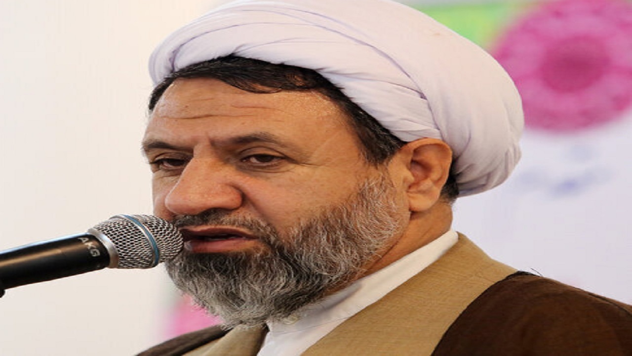 نماز وحدت مدیران در کرمان برگزار شد