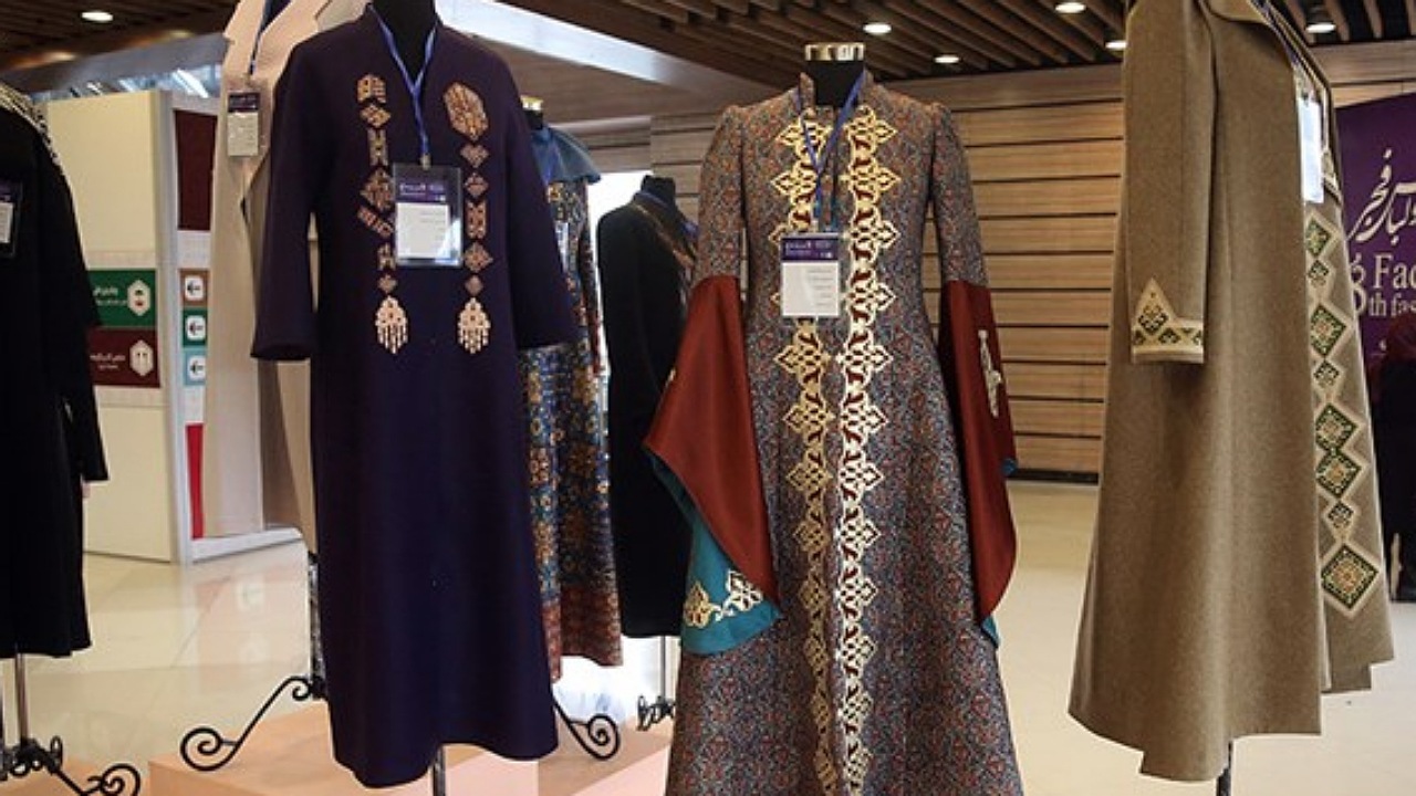 تمدن ایران زمین همیشه زیست عفیفانه داشته است