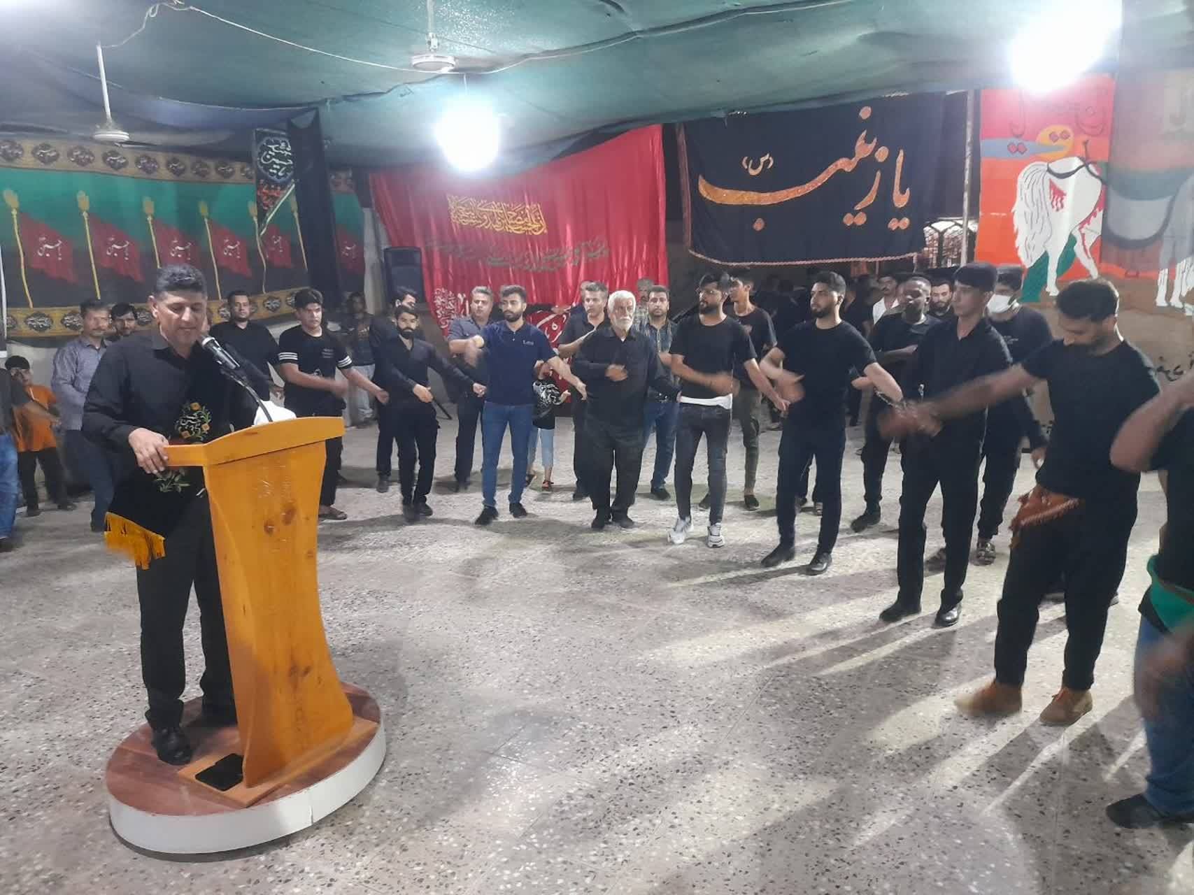 سینه زنی اهالی شهر کاکی