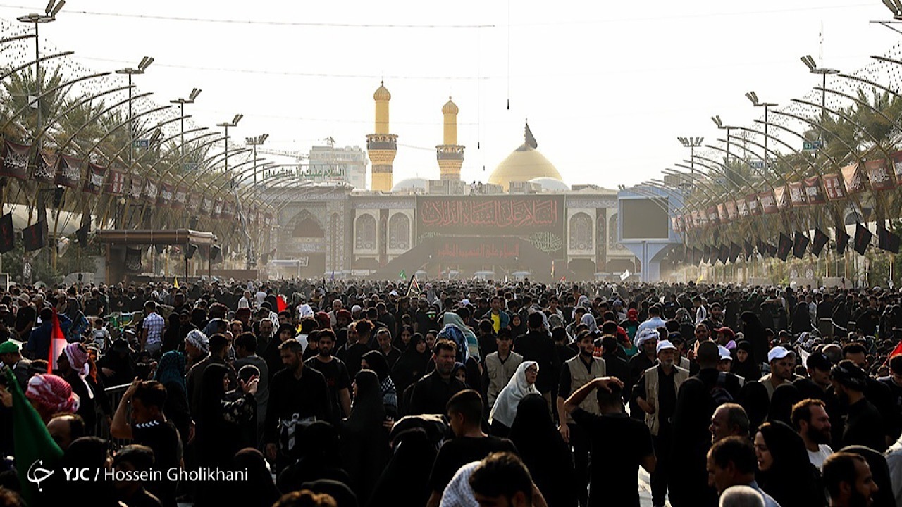 ثواب زیارت امام حسین (ع) با پای پیاده و تأثیر آن در آمرزش گناهان