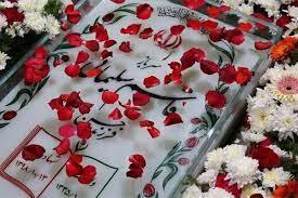 گلباران گلزار شهدای کرمان و مزار شهید سلیمانی در آغاز هفته دولت