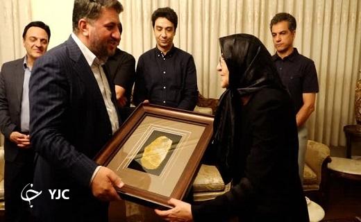 دیدار استاندار یزد با پزشکان یزدی +تصویر