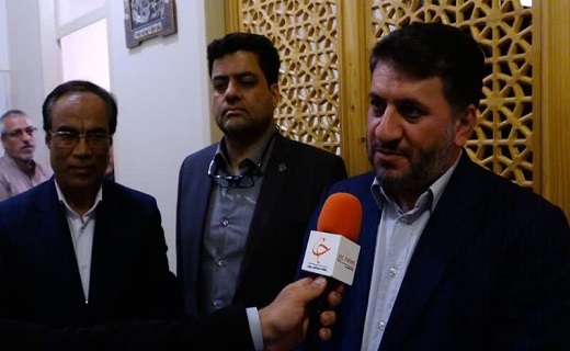 دیدار استاندار یزد با پزشکان یزدی +تصویر