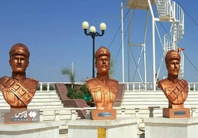 ۳ سرباز ایرانی