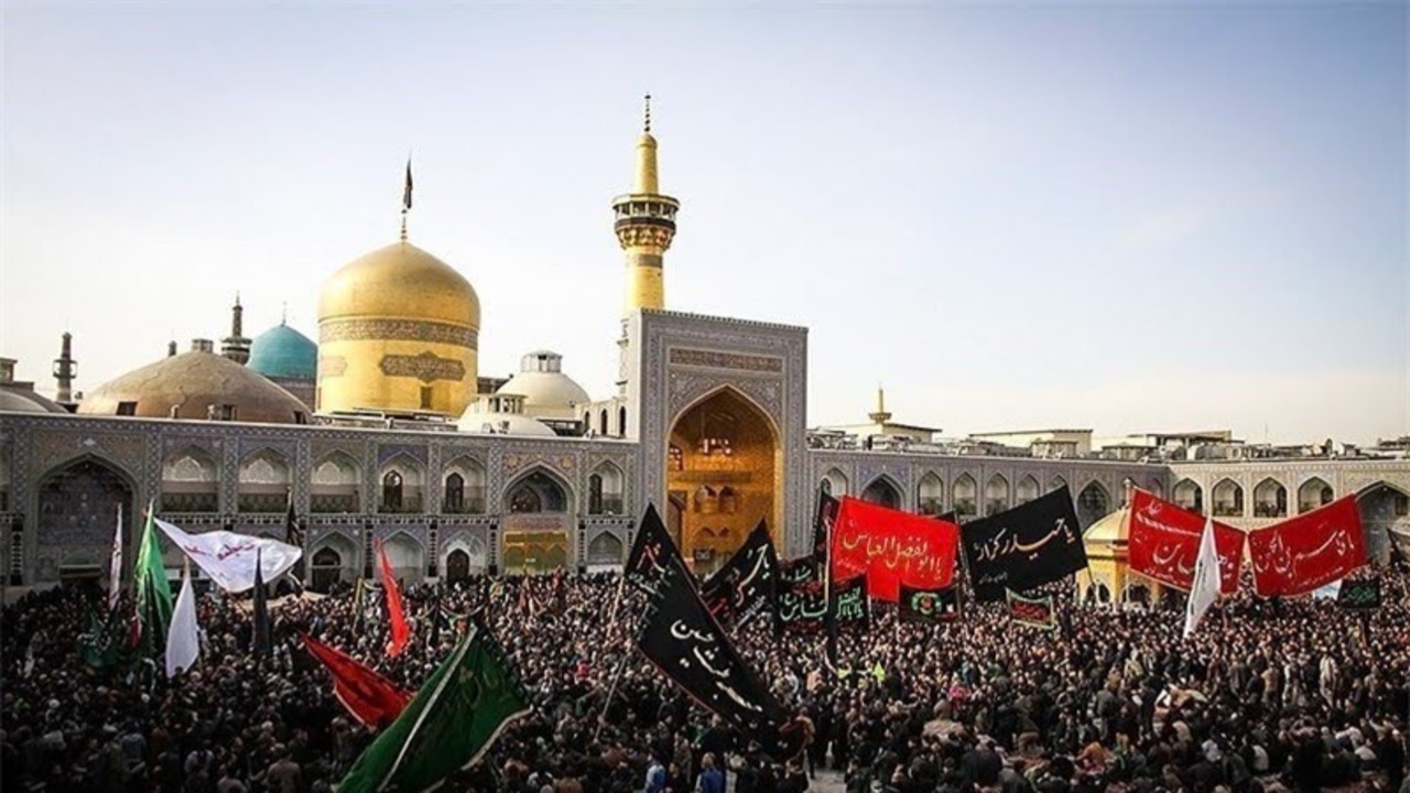 ورود بیش از ۹۰۰ هزار زائر به مشهد