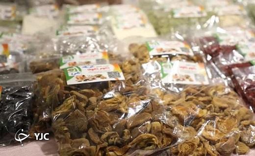 برپایی بازارچه اقتصاد مقاومتی در قم برپایی بازارچه اقتصاد مقاومتی در قم