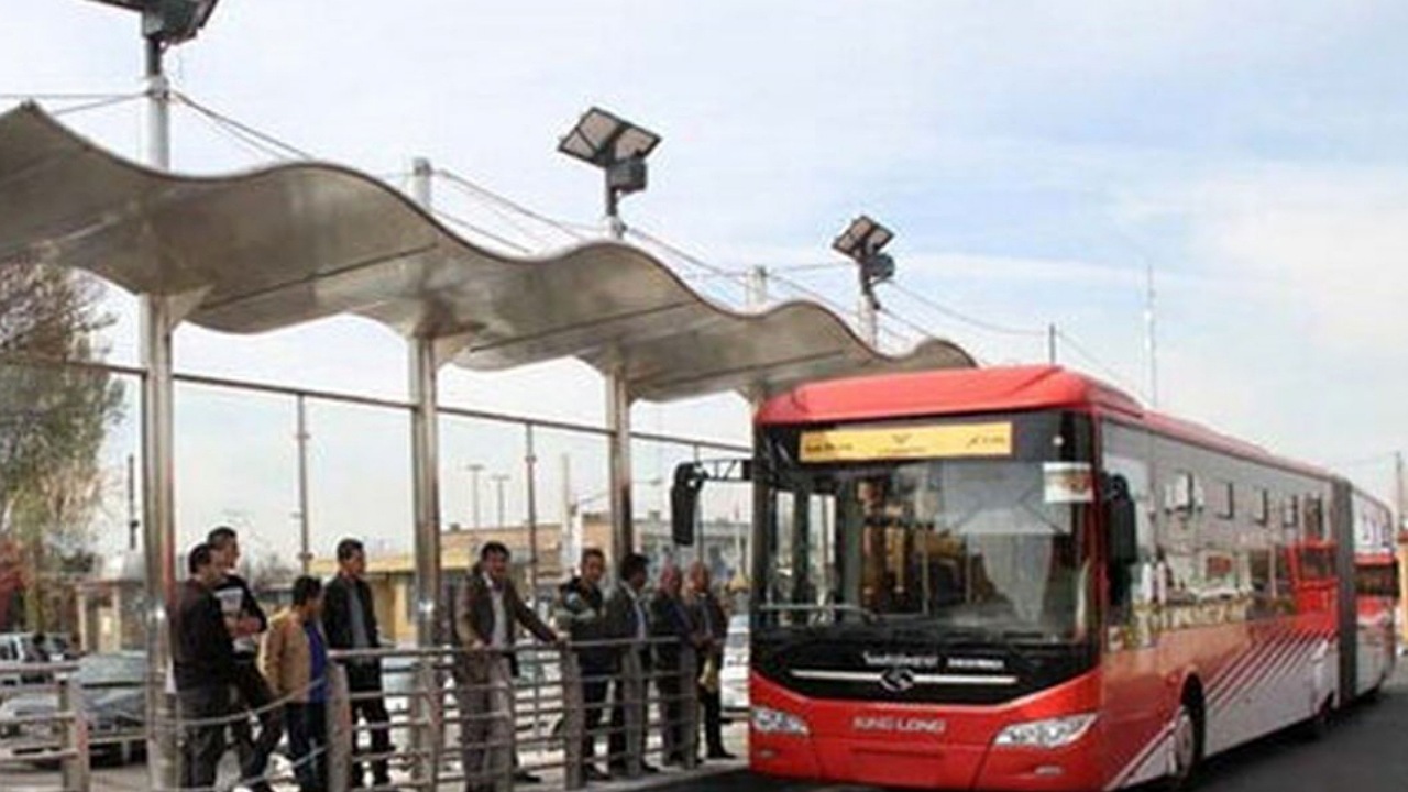 بهسازی ایستگاه های BRT شهید بختیاری و هاشمی