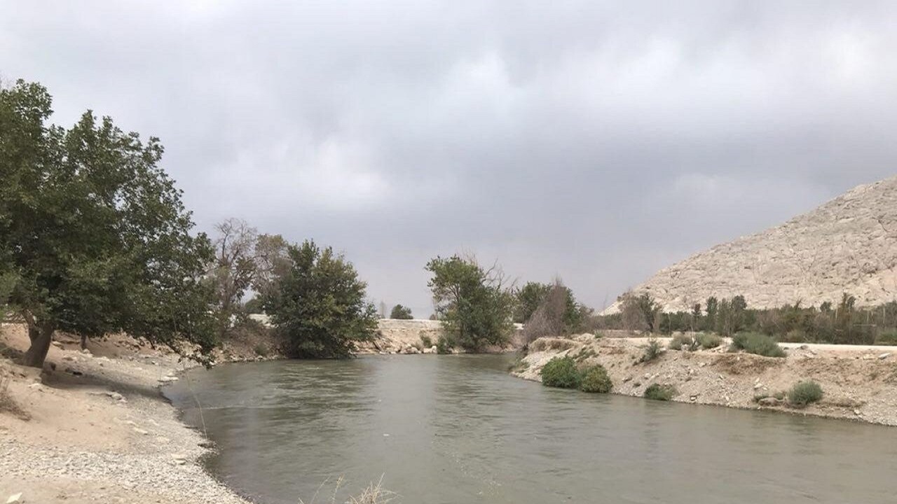 رنجش شهروندان بندر شیرینو از تصرف حریم رودخانه