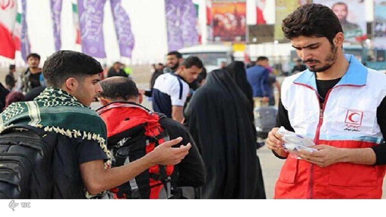 خدمت رسانی ۱۳۰ داوطلب هلال احمر آذربایجان‌غربی به زوار امام رضا (ع)