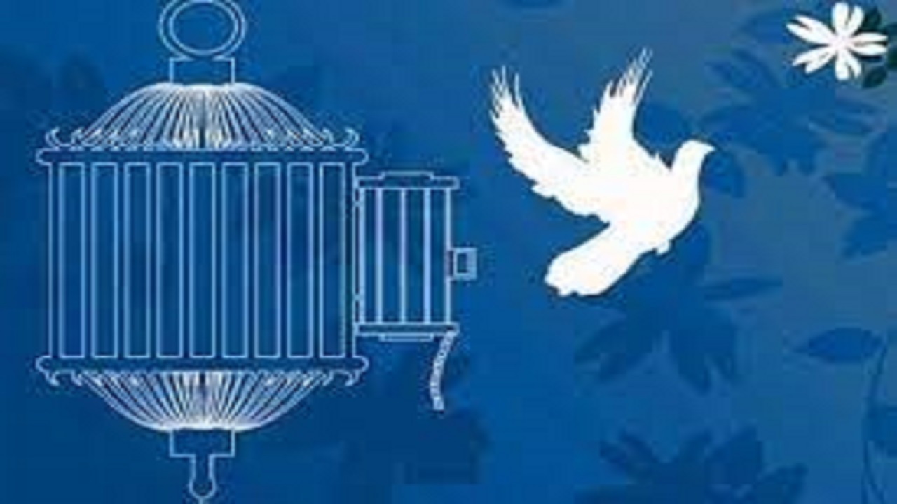 آزادی ۶ بانوی بدهکار مالی توسط خیرین در فردیس