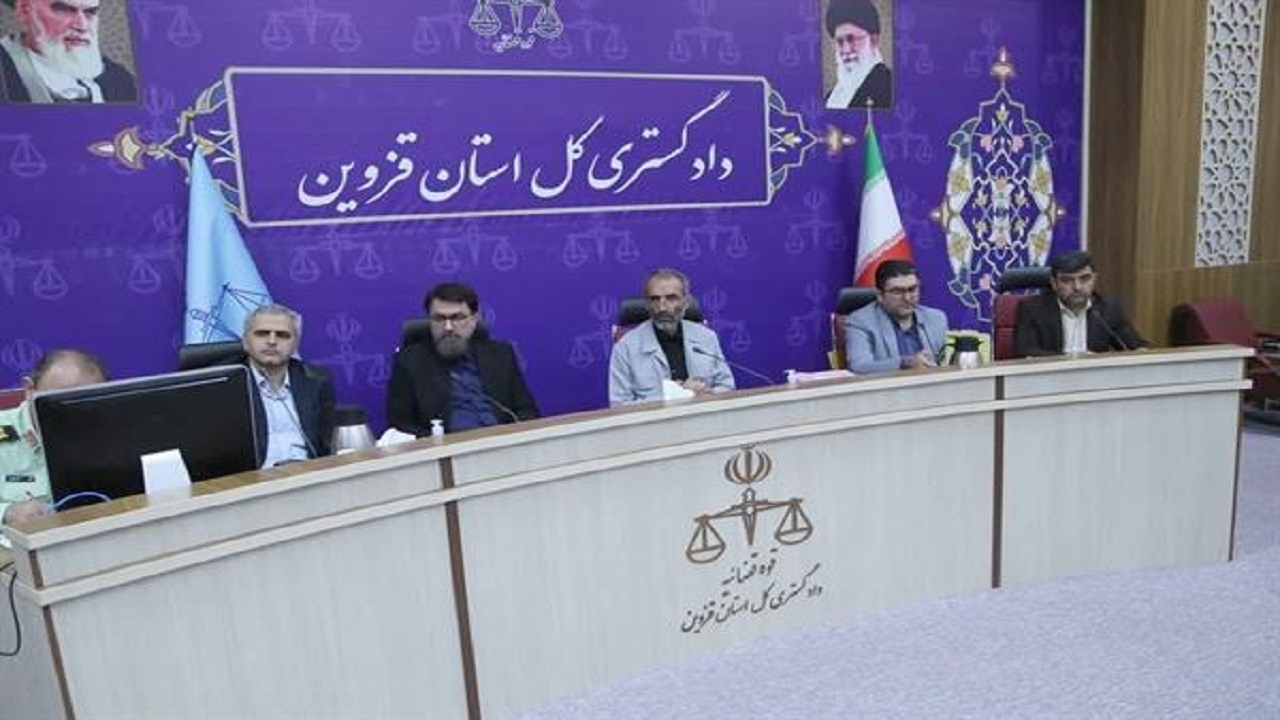 اتصال ۱۱ دستگاه به سامانه پنجره واحد مدیریت زمین در قزوین