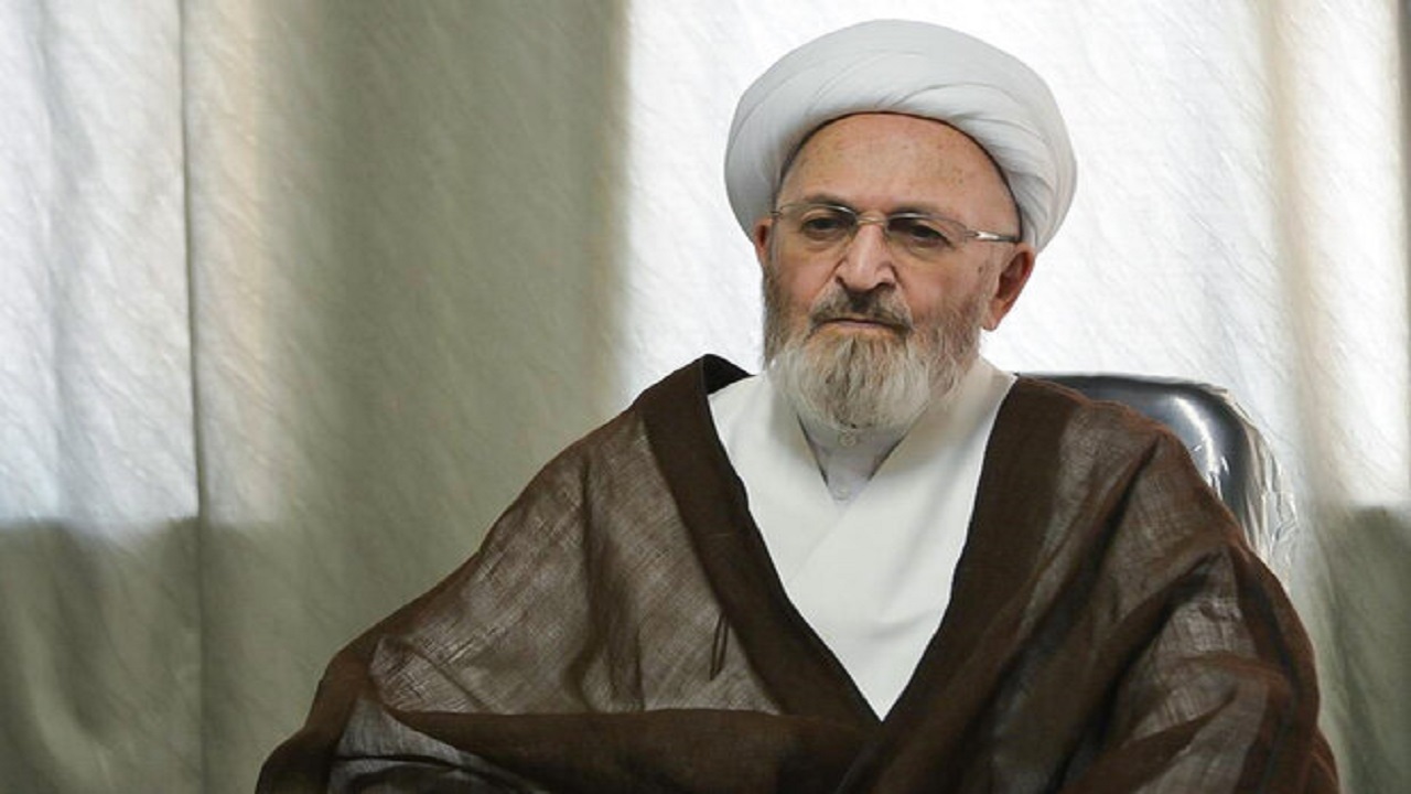 طلاب در تمام مناطق کشور حضور اجتماعی داشته باشند