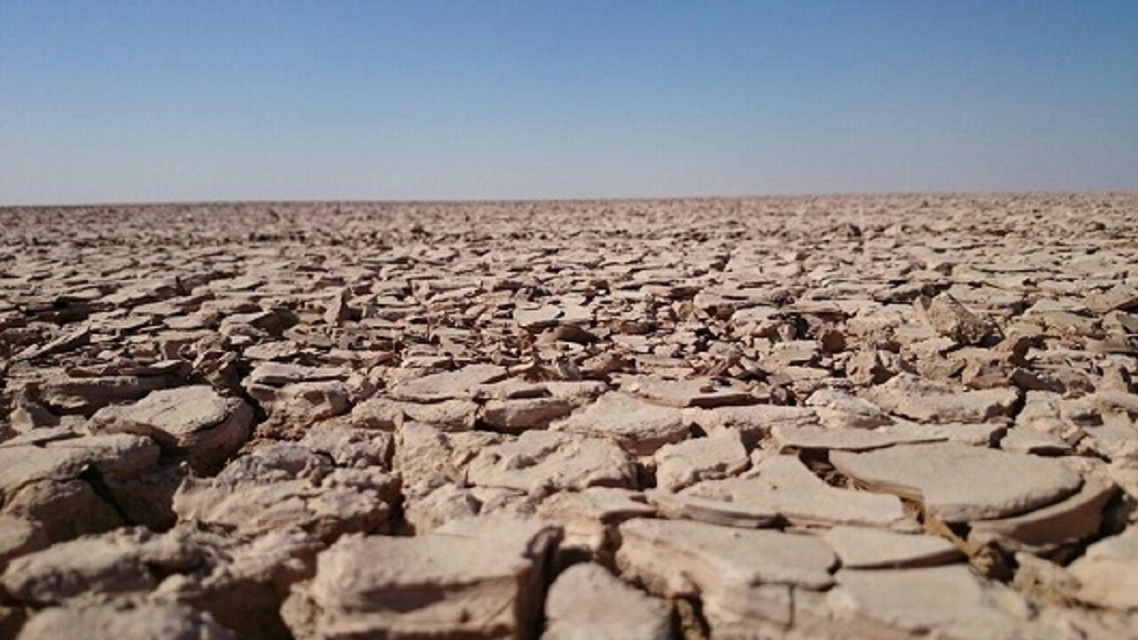زنگ هشدار در دشت‌های لرستان/ حفاری ۱۳۸ متری برای رسیدن به آب!