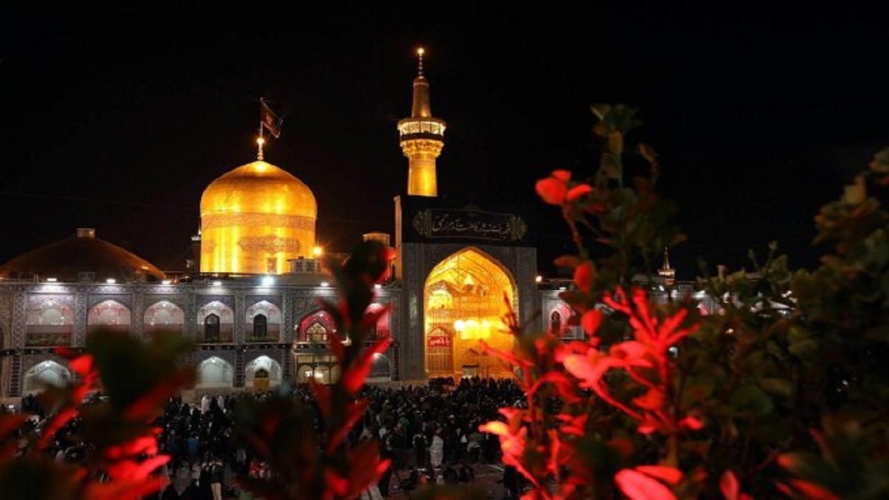 اجتماع بزرگ عزاداران گلستانی در حرم مطهر رضوی
