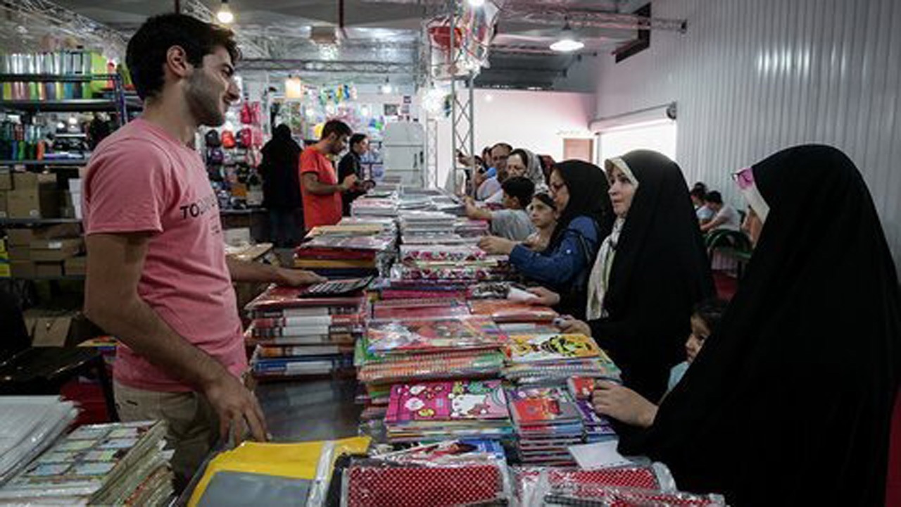 نمایشگاه کیف و کفش  دوم مهرماه در بجنورد