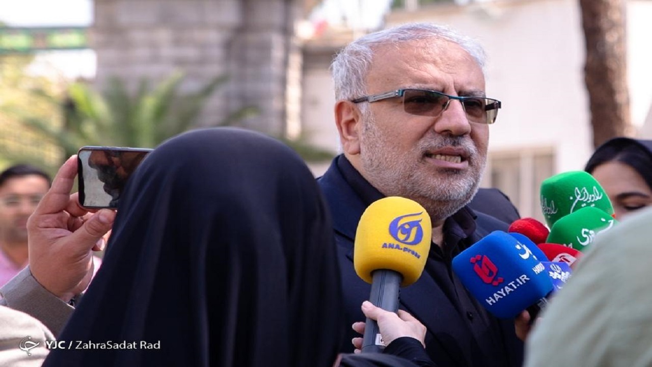 گاز‌های مشعل تا پایان دولت جمع‌آوری می‌شود