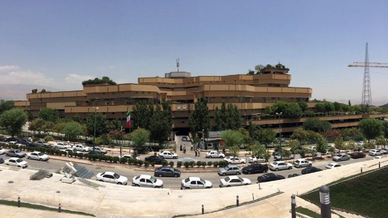ورودی غربی کتابخانه ملّی ایران به بهره‌برداری رسید