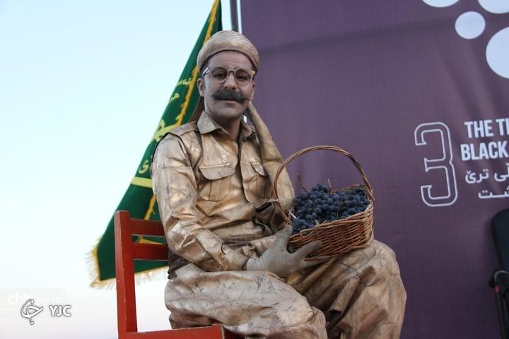 سومین جشنواره انگور سیاه سردشت به کار خود پایان داد