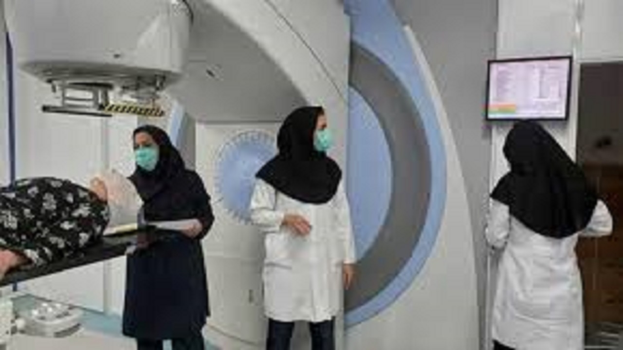 اهدای ۱۸۵ میلیون تومان تجهیزات پزشکی به بیمارستان خاش