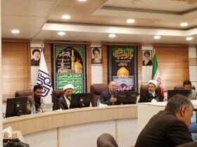 باید تلاش کنیم که دشمن نتواند ذهن دانشجویان ما را منحرف کند