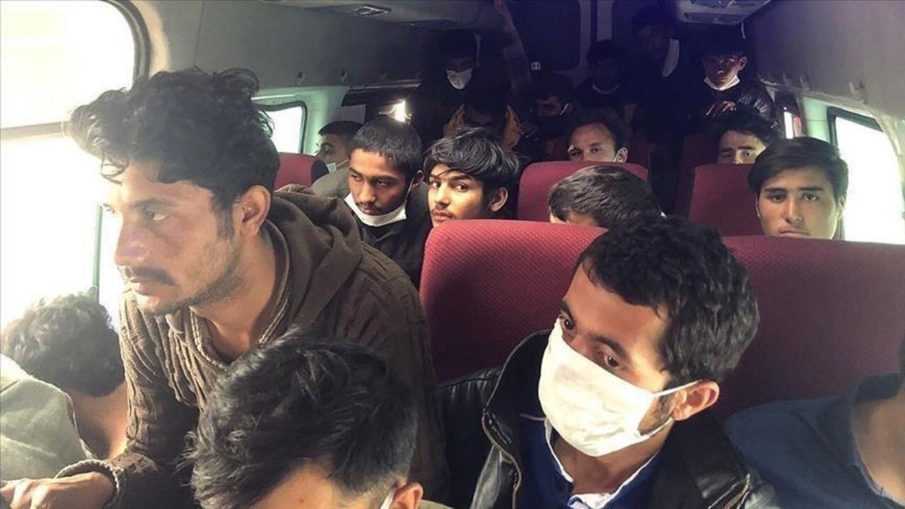 بازداشت ۱۸ پناهجوی افغانستانی در ترکیه