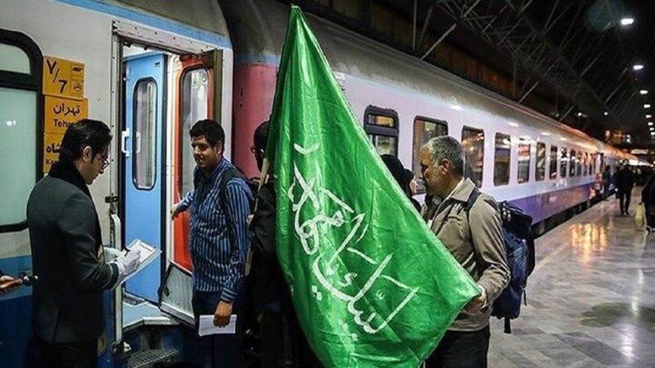 گرانی بلیت قطار زائران مشهد مقدس را در نیمه راه گذاشت