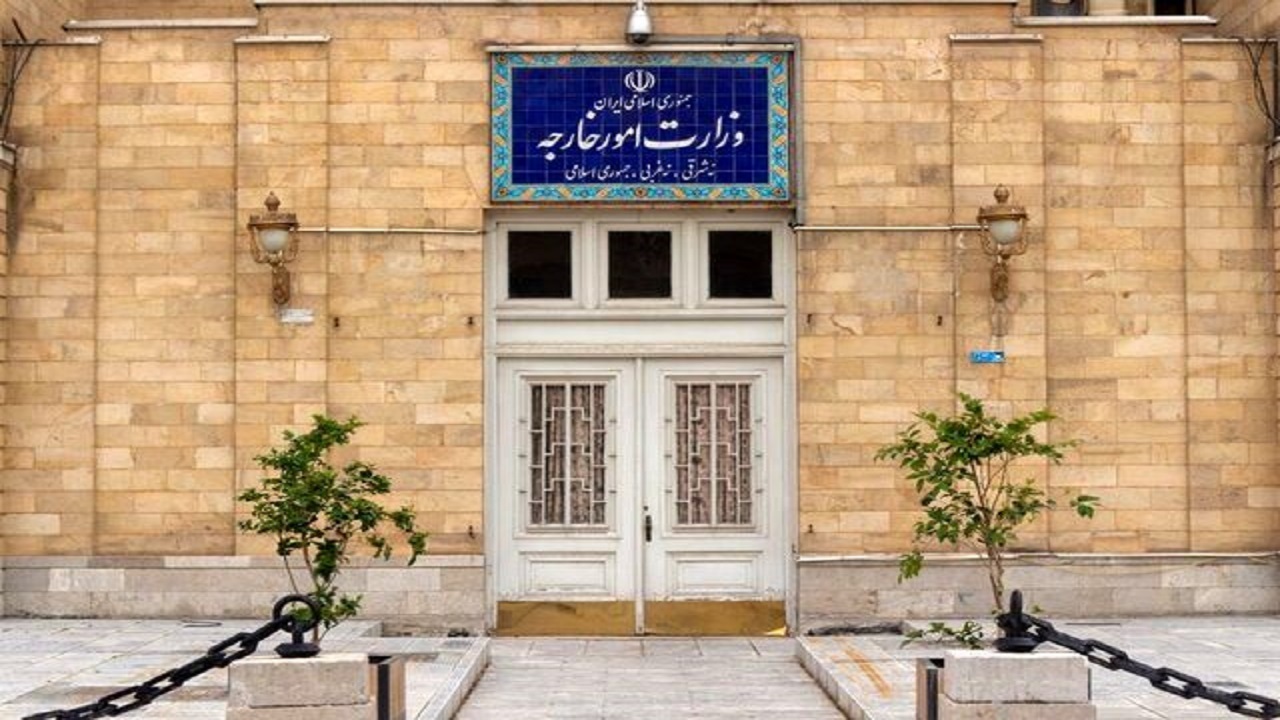 کاردار استرالیا احضار شد