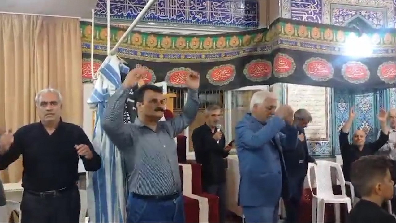عزاداری اهالی روستای قهساره در سوگ پیامبر مهربانی‌ها