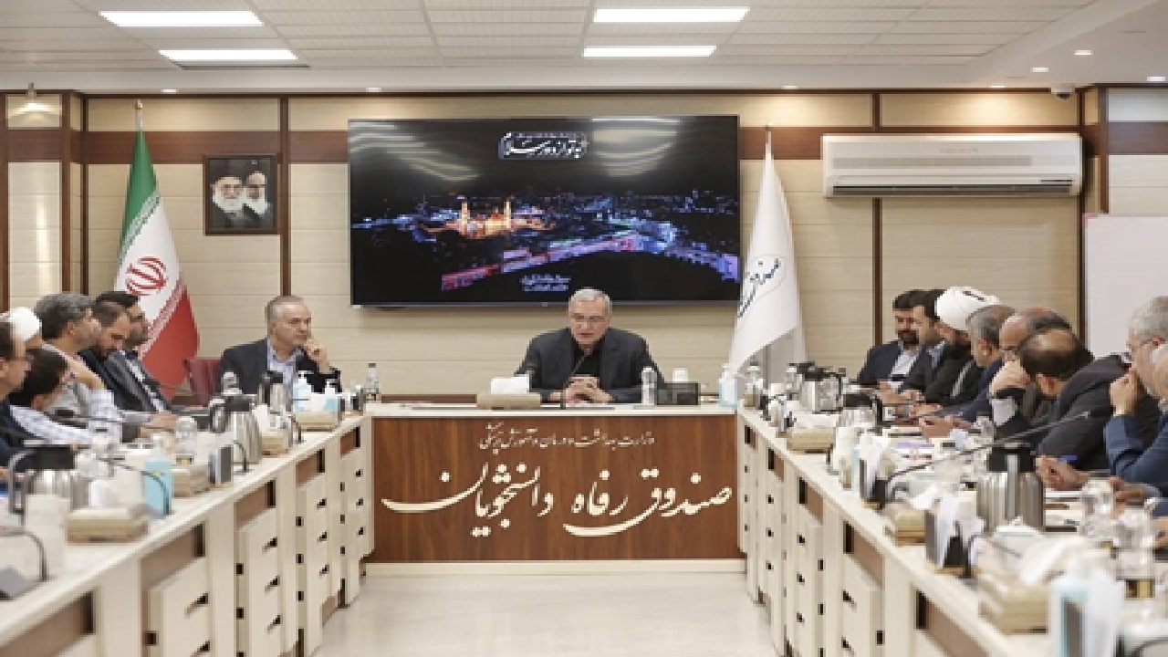 معاونان فرهنگی دانشگاه‌ها پشت میز نشین نباشند