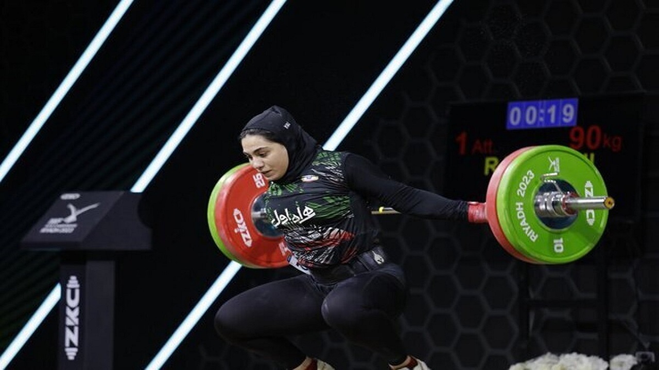 دختر وزنه‌بردار ایران برای دومین بار در قهرمانی جهان اوت کرد