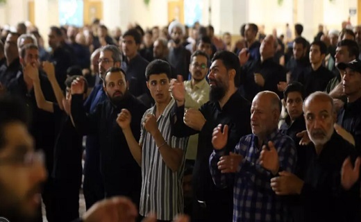 مراسم سوگواری حرم مطهر بانوی کرامت با حضور پیکر شهید گمنام