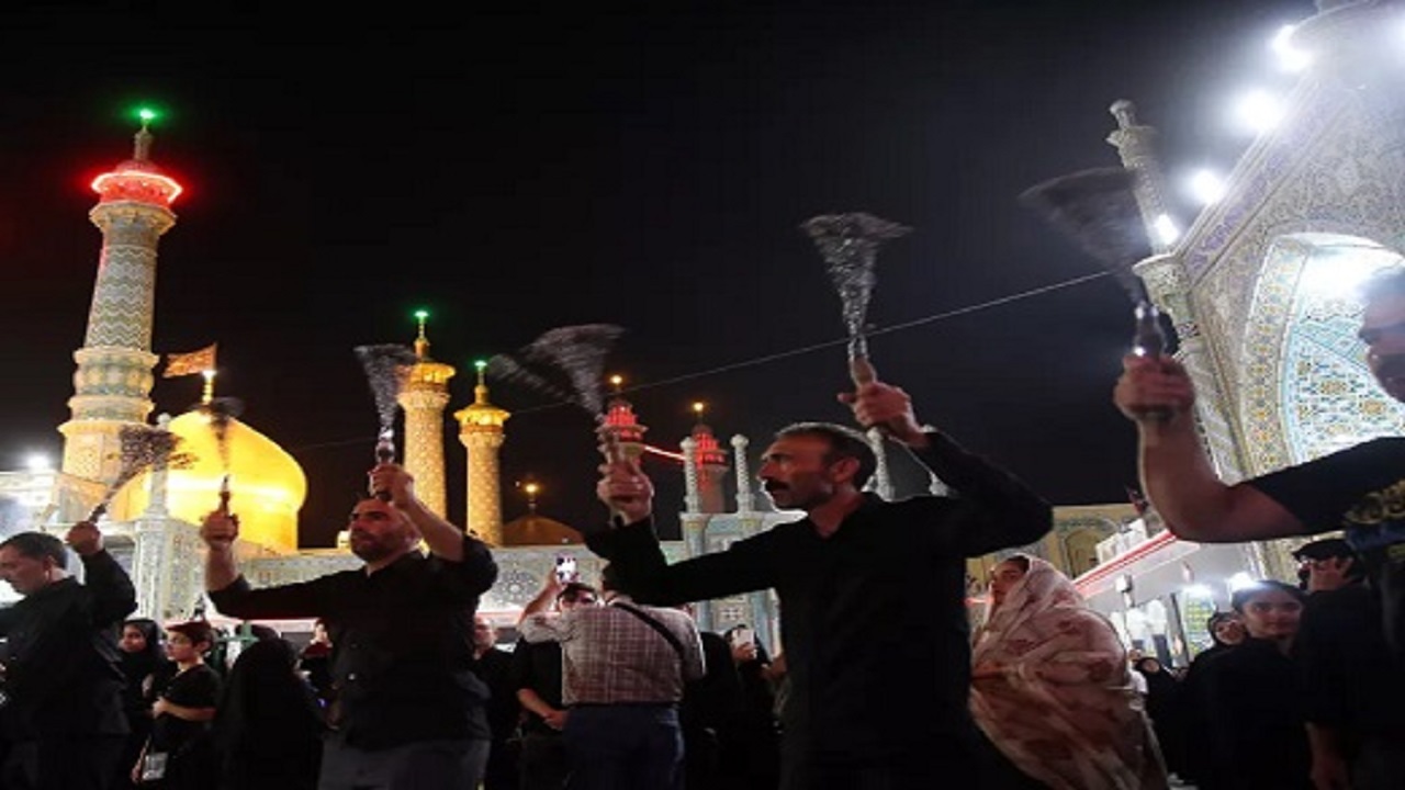 حال و هوای حرم خواهر در شب شهادت برادر +تصاویر