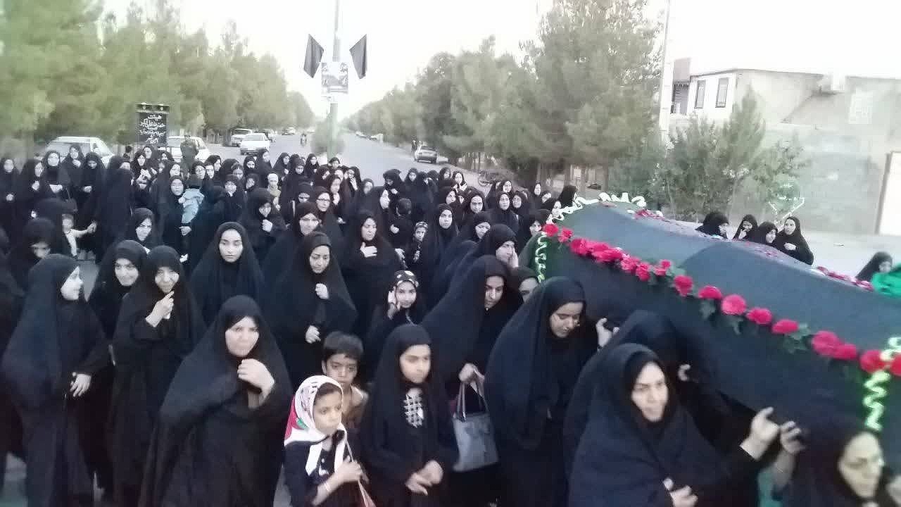 مراسم شب شهادت شمس الشموس (ع) در امین شهر + تصاویر