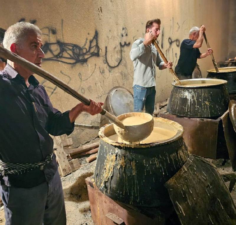 پخت حلیم نذری