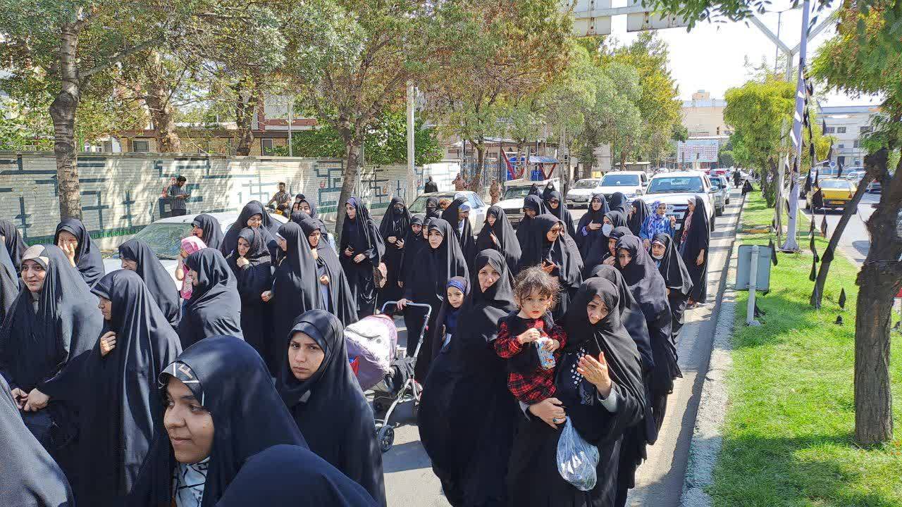 حضور بانوان در مراسم عزاداری