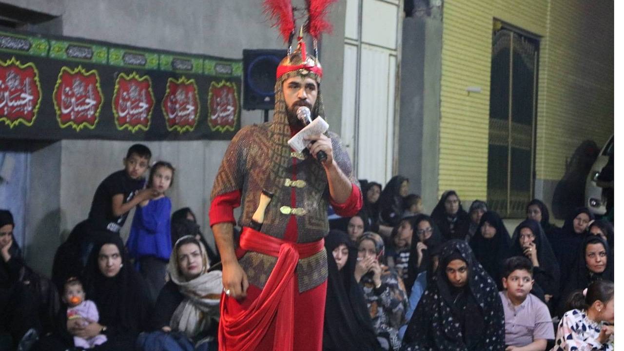 برگزاری مجلس تعزیه خانگی در کرمان + تصاویر